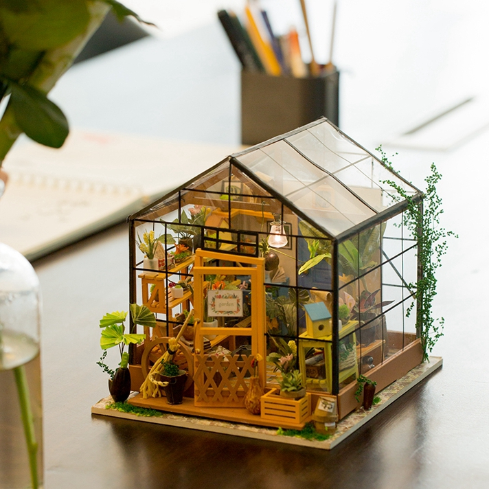 DIY Dollhouse Mini Green House Cathy's Flower House