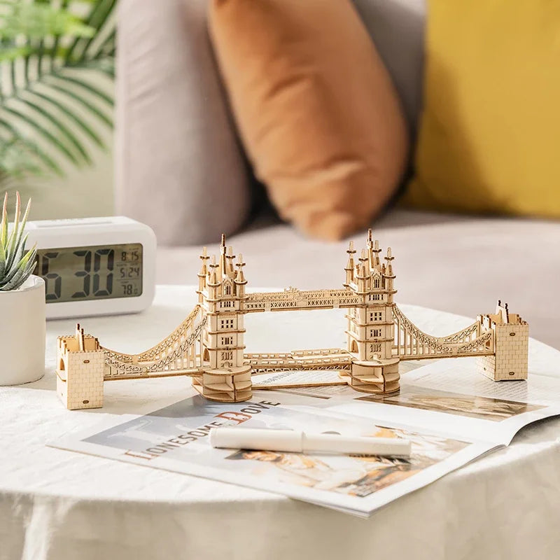 Big Ben and Tower Bridge 3D Wooden Puzzle Toy