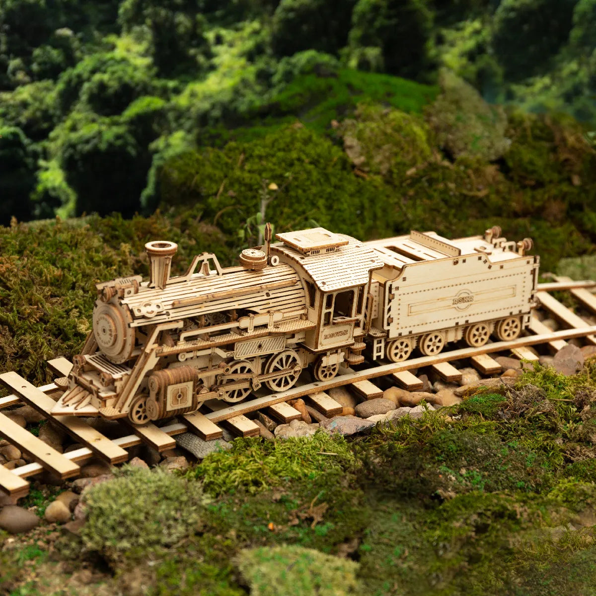 3D Wooden Puzzle Movable Steam Train Car Jeep DIY Model Kit