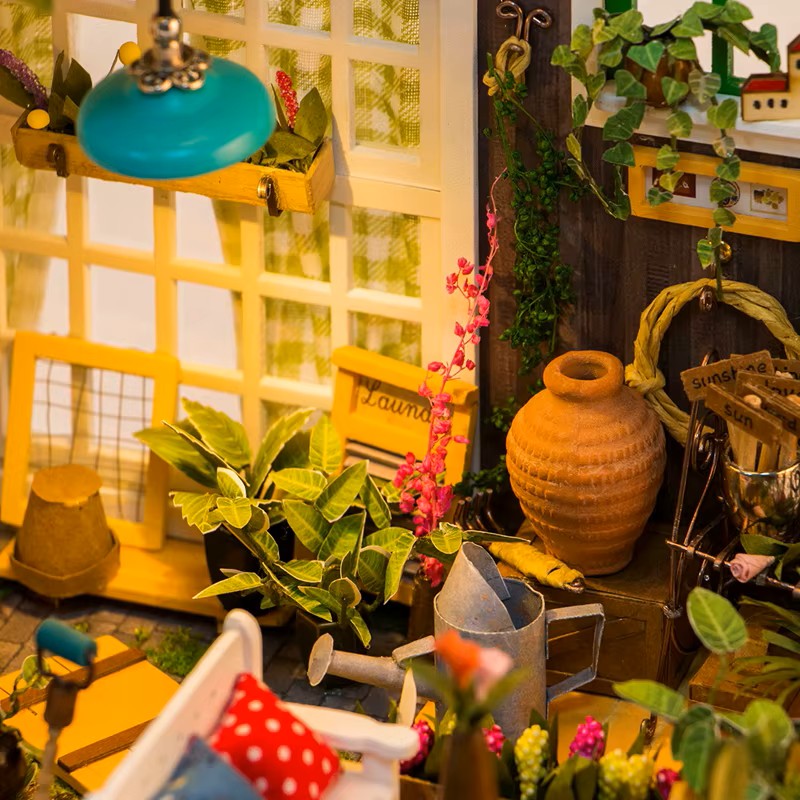 Miller's Flower DIY Miniature Wooden Dollhouse