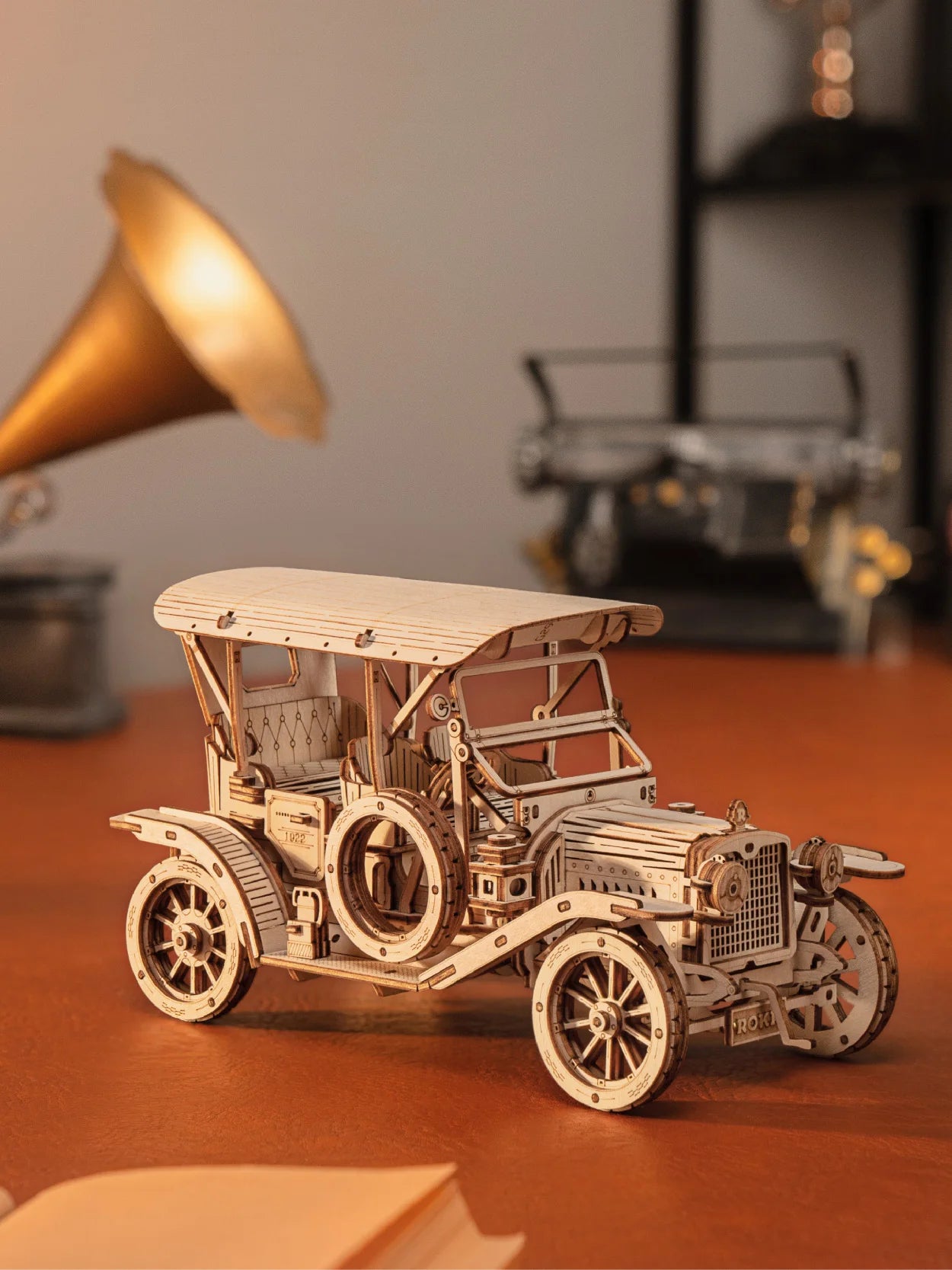 3D Wooden Puzzle Vintage Car